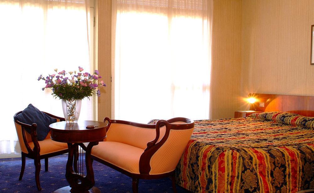 Hotel Broglia Sirmione Exteriér fotografie